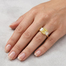 Canary Yellow Diamond VVS Clarity Statement Ring 3.25 ct in 14