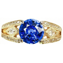 natural round sapphire 3.76ct ring close up detail