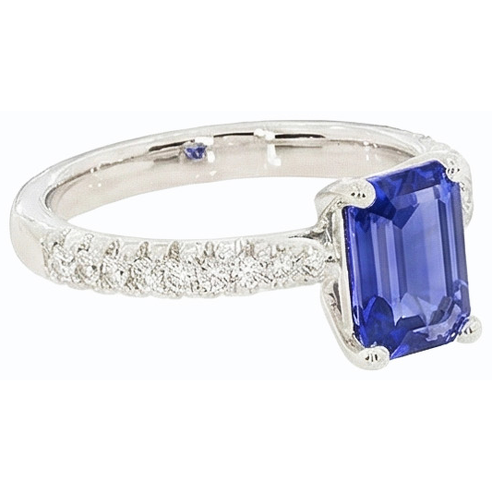 natural emerald sapphire 3.75ct ring top view