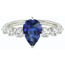 natural round sapphire 3ct ring close up detail