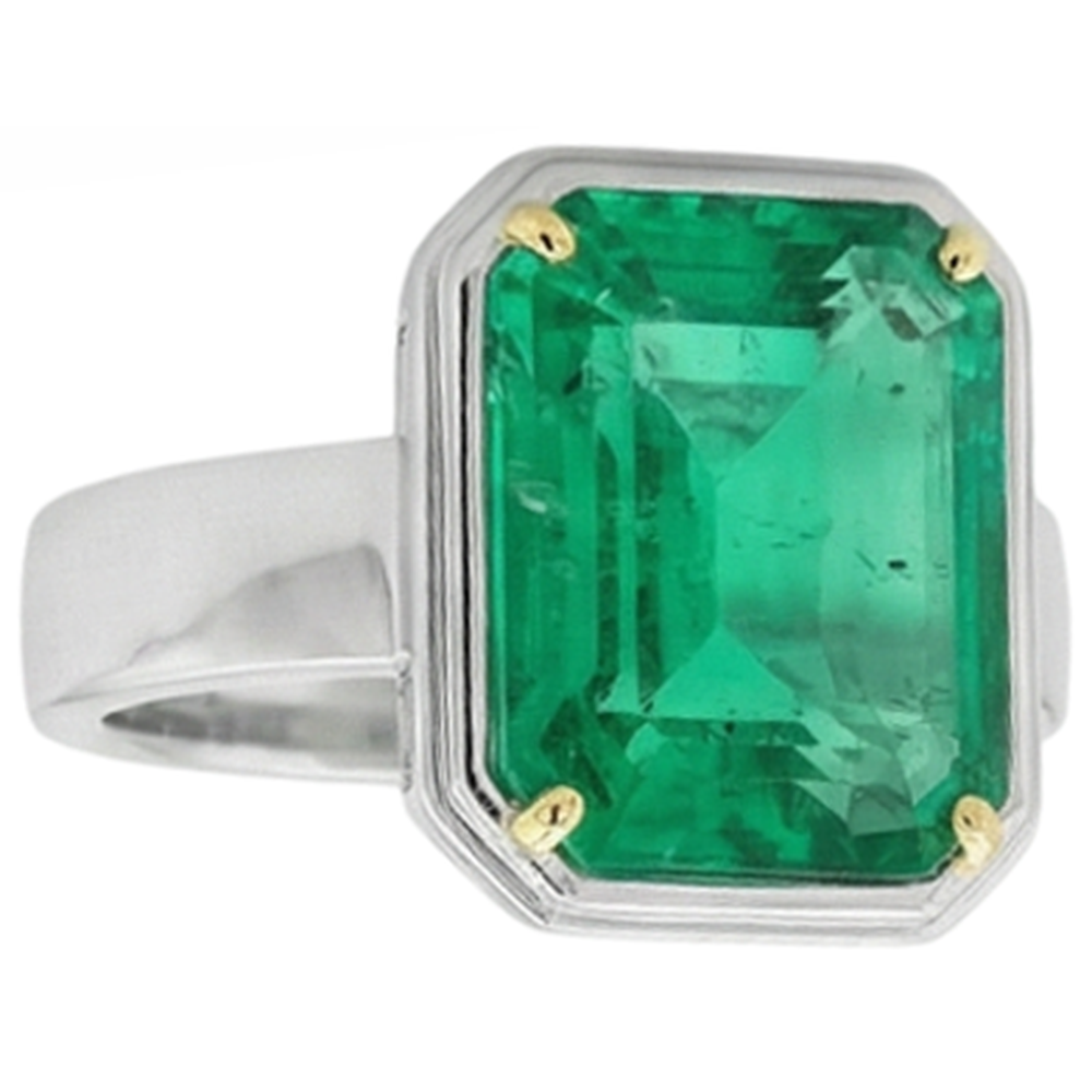 Premium Fine Emerald Colored Stone Ring 4 ct – profile view