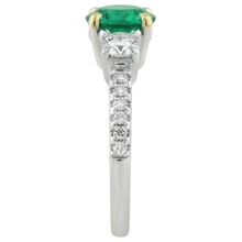 Real Fine Emerald Precious Stone Ring – profile view