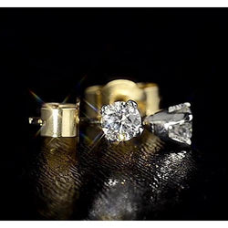 Crown Setting Round 1 Carat Real Diamond Stud Earrings Yellow Gold 14K