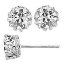 Timeless Stud Earrings 2 ct – main view