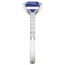 natural round sapphire 2.90ct ring on white background