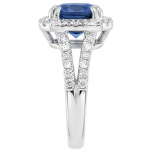 natural round sapphire 3ct ring profile view