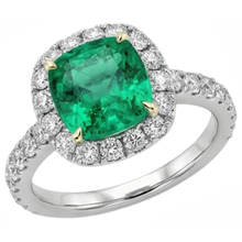 Colombian Emerald Gemstone Ring 3.50-ct 14 Karat Two Tone Gold – front view