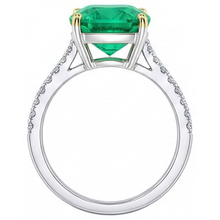 Authentic Colombian Emerald Precious Stone Ring 3.50 ct 14 Karat Two Tone Gold – top view