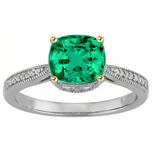Natural Emerald Precious Stone Ring – front view