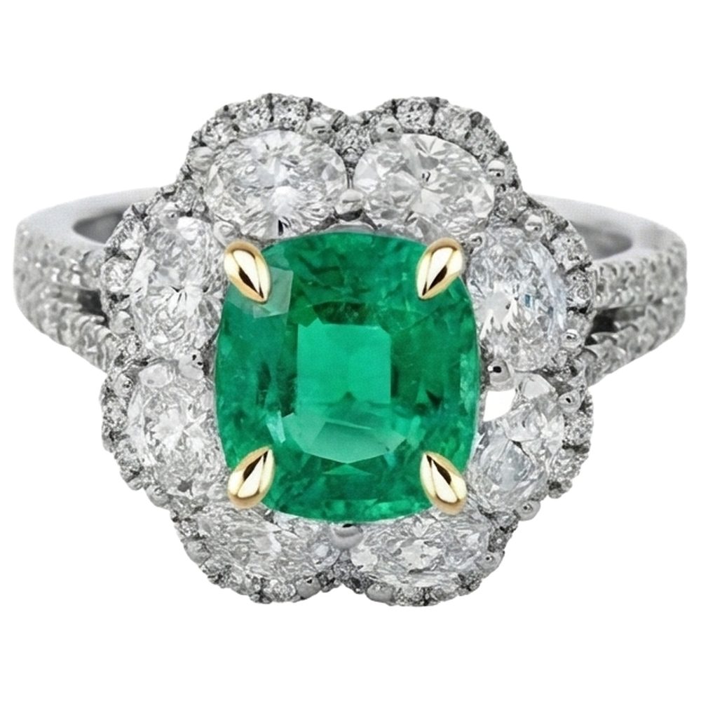 Earth-Mined Colombian Emerald Precious Stone Ring 2 ct 14 Karat Two Tone Gold – front view