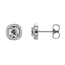 Cushion Brilliant Diamond ring in 14K White Gold – main view