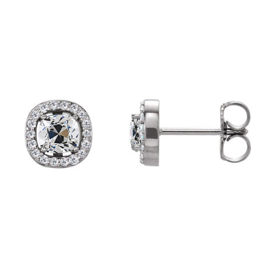 Cushion Brilliant Diamond ring in 14K White Gold – main view