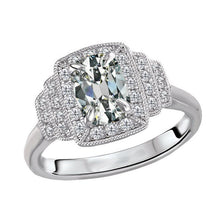 Cushion Fine Diamond ring in 14 Karat White Gold – main view