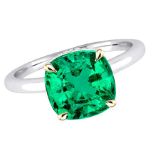 Timeless Emerald Gemstone Ring 5 ct – main view