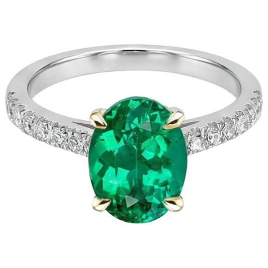 Genuine Emerald Precious Stone Ring – front view