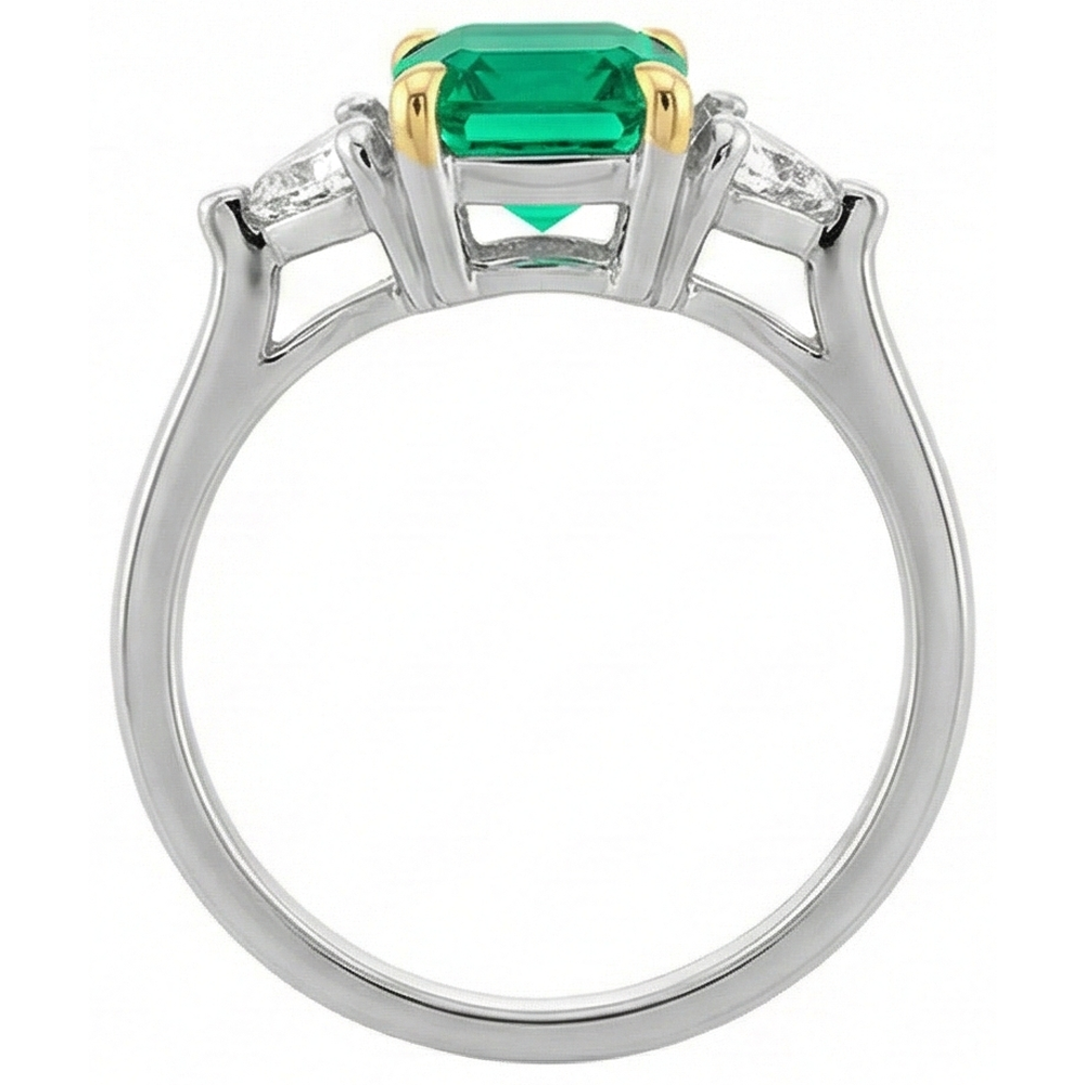 Cushion Fine Emerald ring in 14 Karat Two Tone Gold – angle view