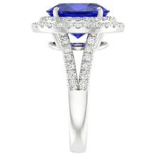 natural round sapphire 6.75ct ring top view