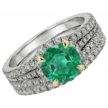 Round Brilliant Emerald ring in 14 Karat Two Tone Gold – angle view