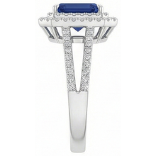 natural round sapphire 3ct ring top view