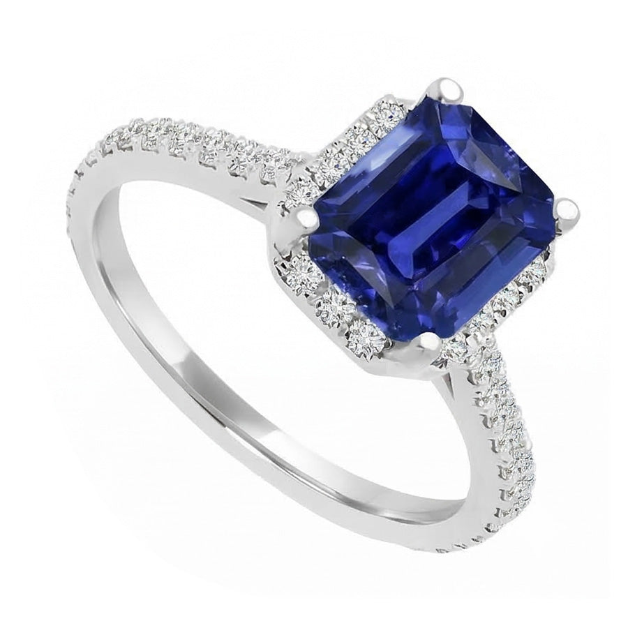 natural emerald sapphire 4ct ring close up detail