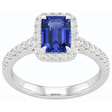 natural emerald sapphire 3ct ring top view