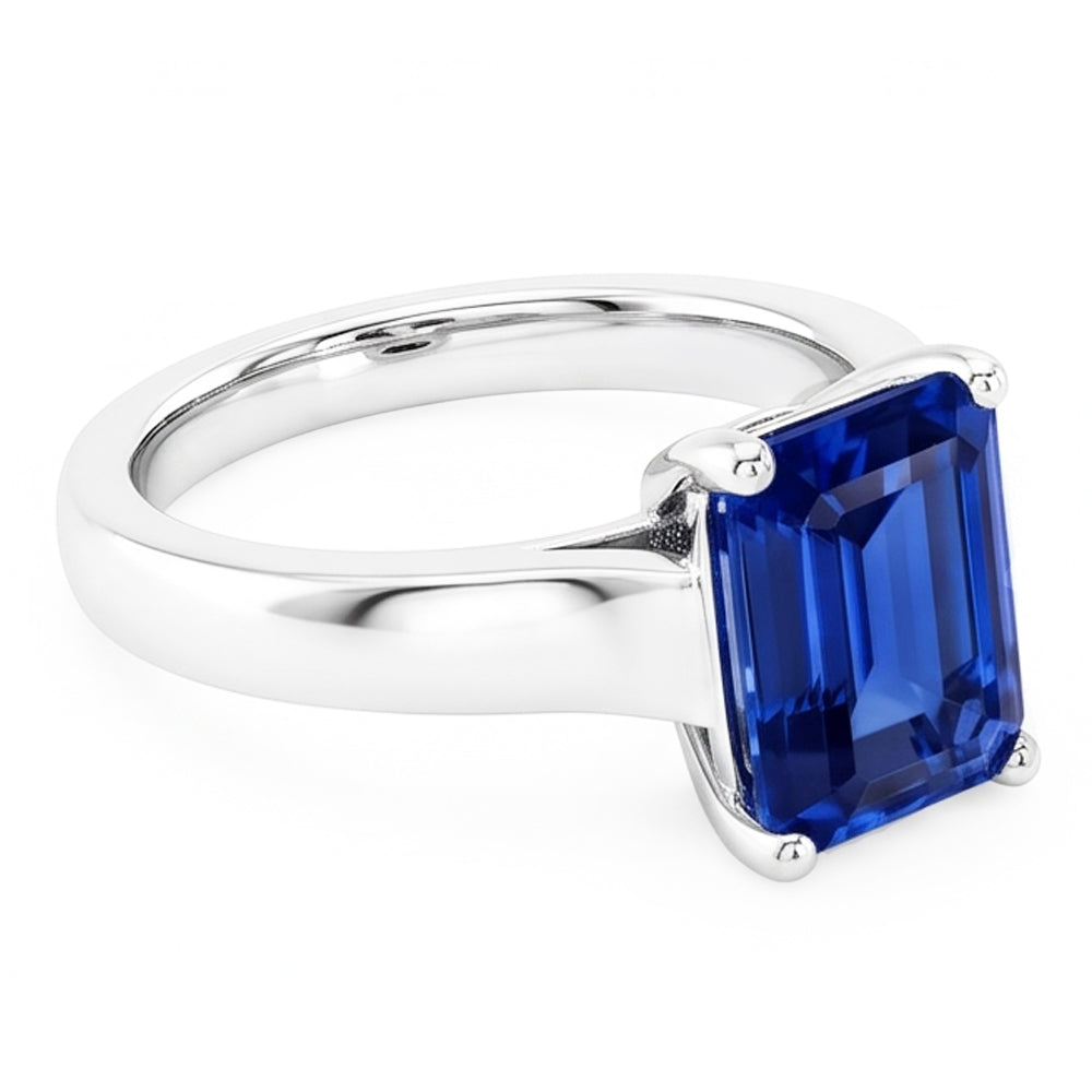 Emerald Solitaire 2 Carats White Gold Ceylon Sapphire Ring