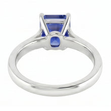 Emerald Solitaire 2 Carats White Gold Ceylon Sapphire Ring
