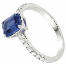 natural emerald sapphire 2.50ct ring top view
