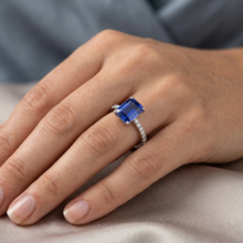 Emerald Cut And Round Cut 2.70 Ct Ceylon Sapphire Natural Earth Mined DIAMOND ( NOT LAB GROWN )s Ring Gold