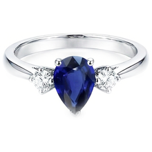 natural round sapphire 2.50ct ring front view