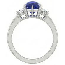 natural round sapphire 4ct ring close up detail