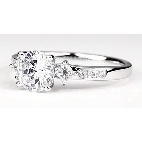 Engagement Ring 2 Carats Round Diamond White Gold 14K Vs1 F