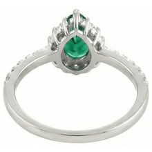 Engagement Ring 4.80 Carats Green Emerald With Natural Earth Mined Diamonds White Gold 14K