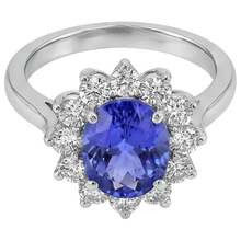 natural round tanzanite 5.25ct ring close up detail