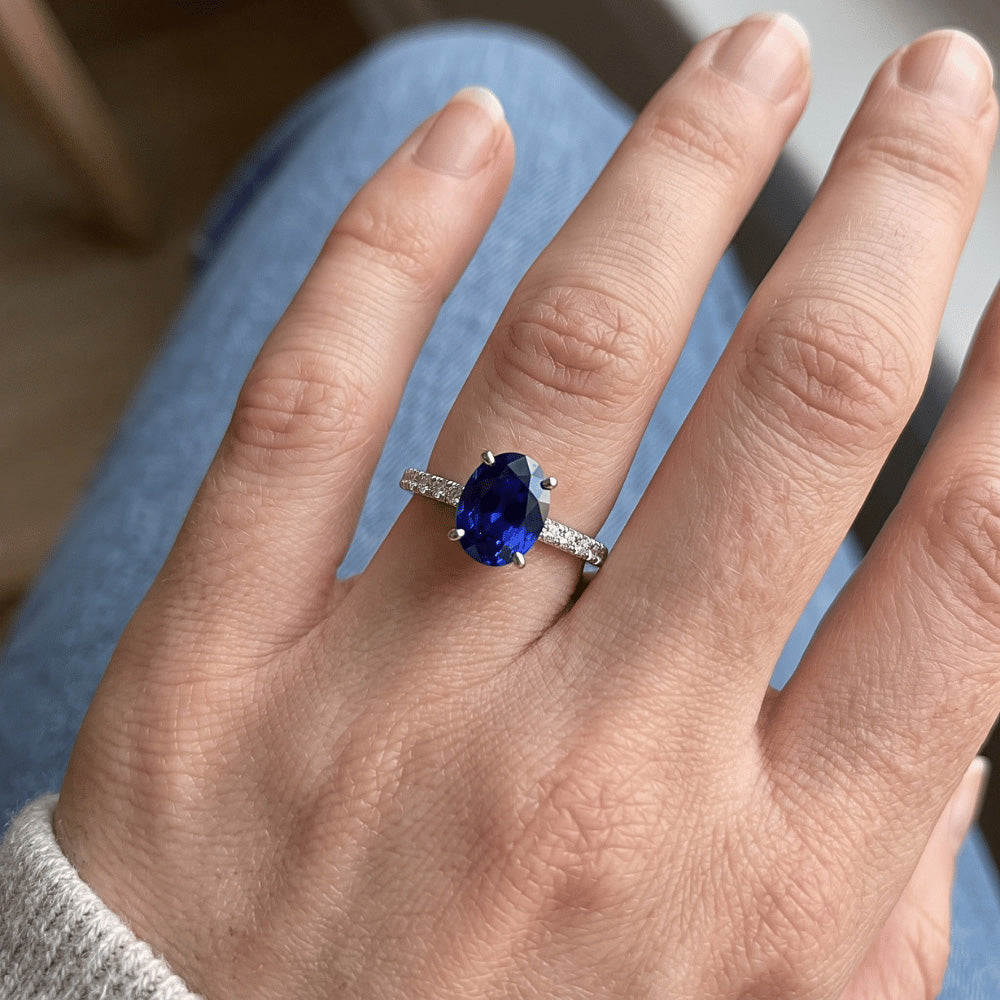 Engagement Ring Oval Sri Lankan Sapphire & Natural Earth Mined DIAMOND ( NOT LAB GROWN ) Accents 4.25 Carats