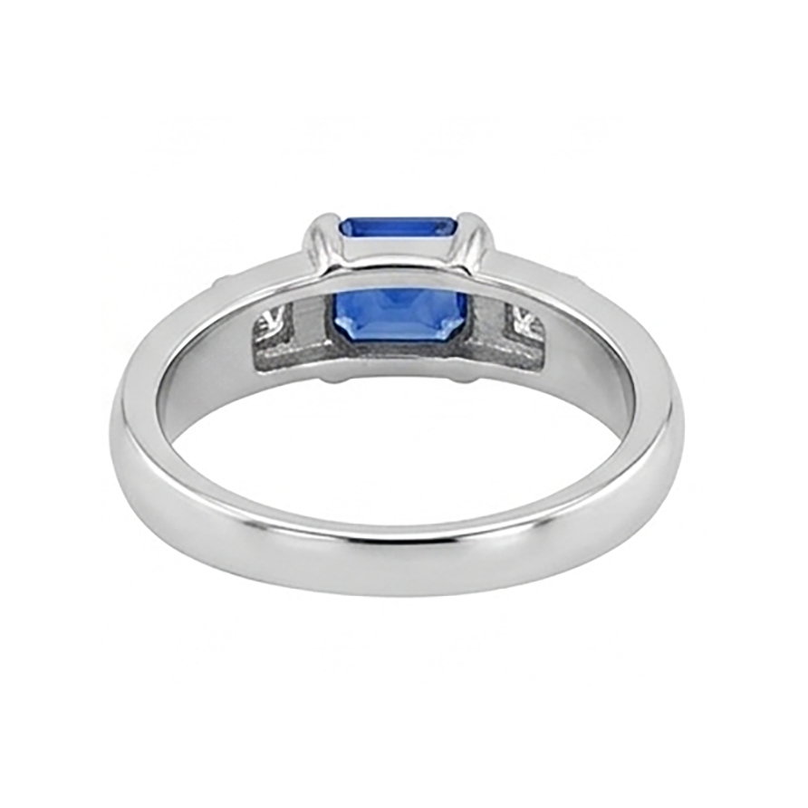 Engagement Solitaire Ring Trillion Shaped Deep Blue Sapphire 1 Carat