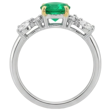 Timeless Precious Stone Ring 2 ct – profile view
