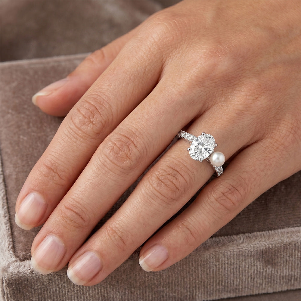 Exquisite 3-ct Cultured Pearl Solitaire Ring with Accents