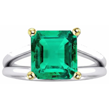 Earth-Mined Emerald Precious Stone Ring 5.50 ct 14K Two Tone Gold – angle view