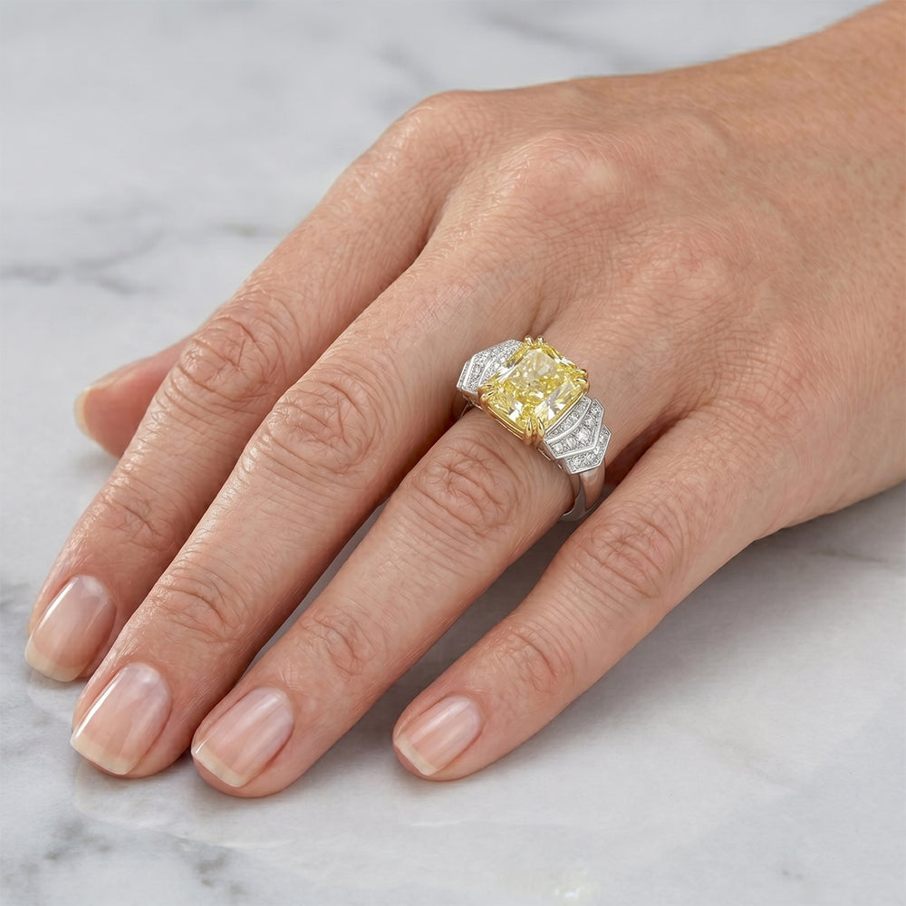 Fancy Yellow Diamond Fine Jewelry Ring – VVS Clarity 0.75 ct 14K