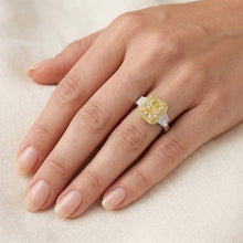 Fancy Yellow Diamond VVS Ring 2 ct in Two-Tone 14K Gold