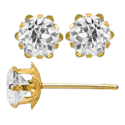 Old Mine Cut Fine Diamond ring in 14 Karat Yellow Gold – main view