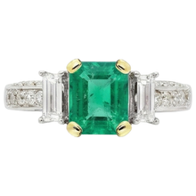 Authentic Fine Emerald Gemstone Ring – profile view