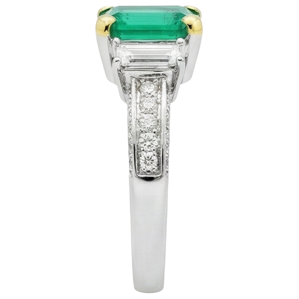 Exquisite Fine Emerald Gemstone Ring 2 ct – top view