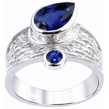 natural round sapphire 2.75ct ring front view