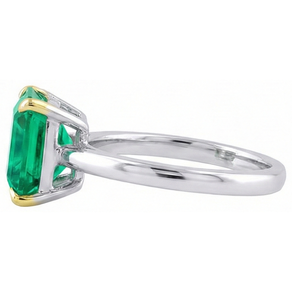 Natural Emerald Colored Stone Ring – top view