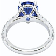 natural round sapphire 3.50ct ring front view