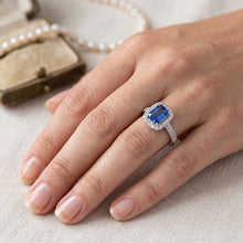 Gemstone Halo Sapphire Ring 2.50 Carats Scallop Set Natural Earth Mined Diamonds Jewellery