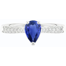 natural round sapphire 2.50ct ring on white background