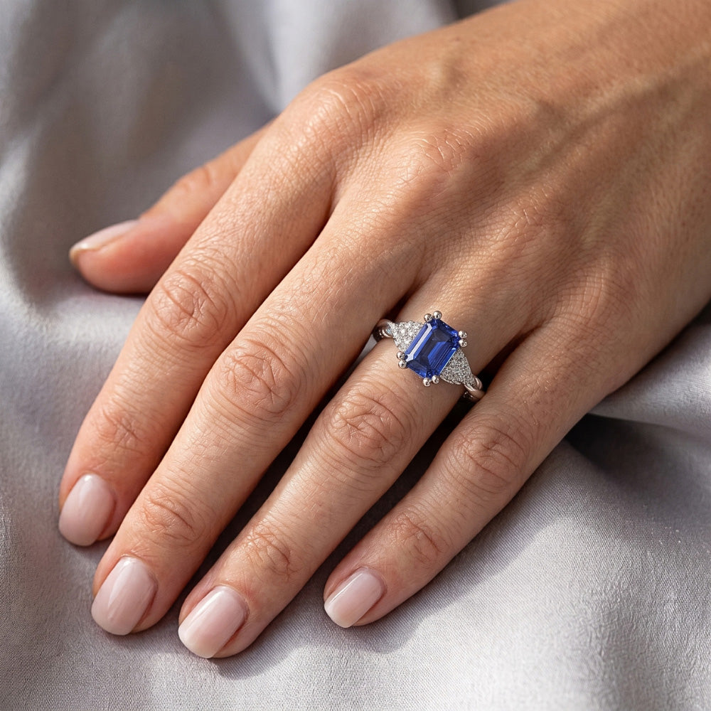 Gemstone Jewellery Emerald Sapphire Ring Twisted Rope Style 2 Carats